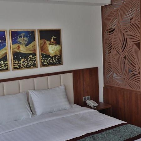 Simon Hotel Nha Trang Exteriör bild